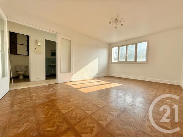 Appartement F1 à vendre  1 pièce - 34,13 m2 LIVRY GARGAN - 93