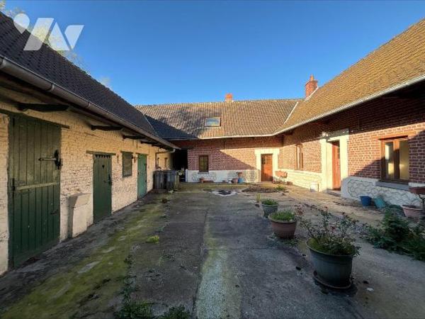EN EXCLUSIVITE - CORPS DE FERME à LA GORGUE

Corps de ferme avec cour intérieure sur 6705 m² ...