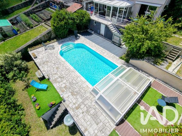 Maison à vendre 5 pièces 144 m² Saint-Genest-Lerpt