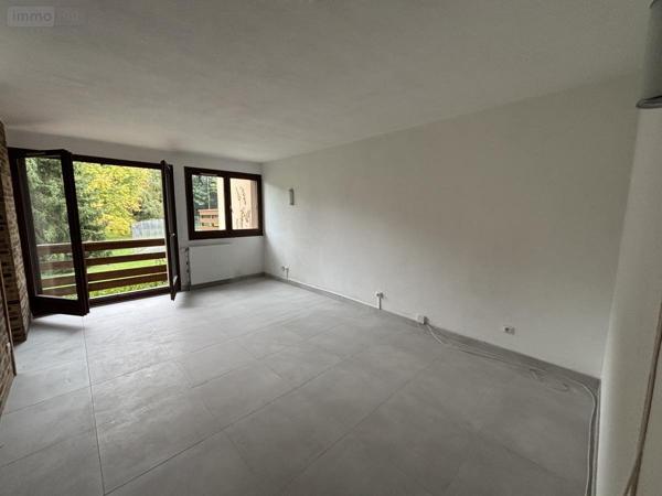 Appartement à vendre à La Motte-Servolex en Savoie (73290), ref : 73006-275
