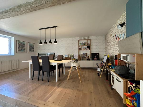 Maison Tousson 5 pièce(s) 130 m2 - 3 chambres + Grange