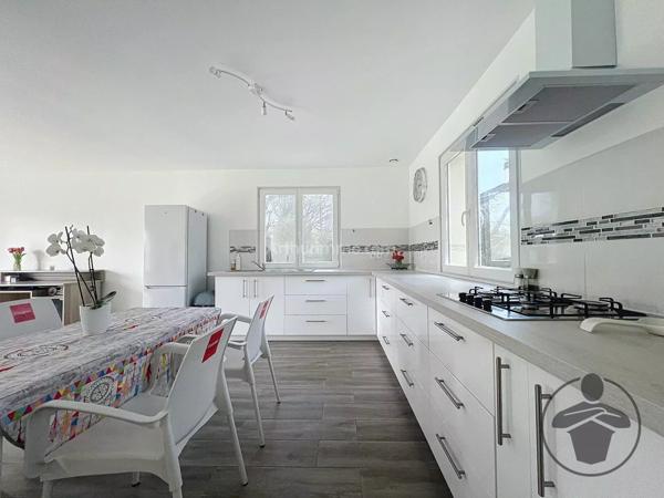 Vente Maison 4 pièces 111 m2 à Montpon-Ménestérol