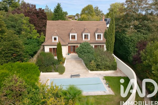 Maison à vendre 10 pièces 235 m² Villennes-sur-Seine