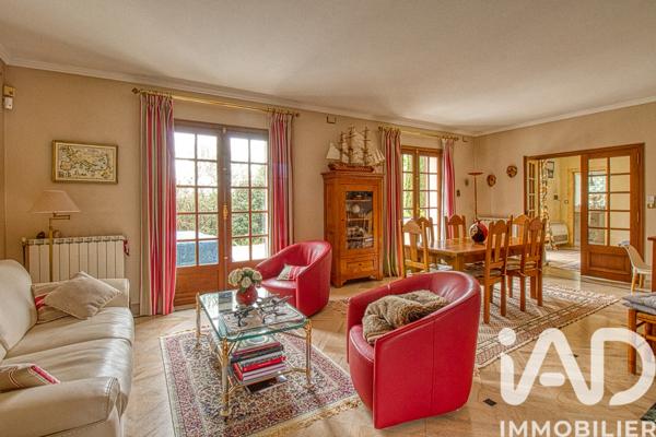 Maison à vendre 10 pièces 235 m² Villennes-sur-Seine