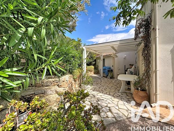 Maison à vendre 5 pièces 105 m² Bandol