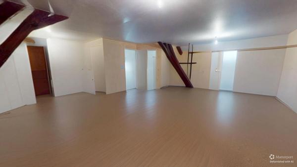 Maison Varennes Les Narcy 15 pièce(s) 400 m2