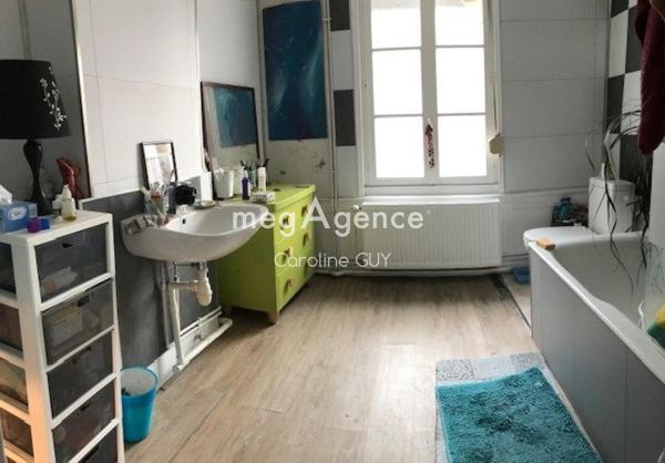 Immeuble à SAINT-OMER, 62500 - 128m²