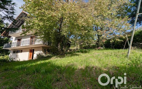 Maison à vendre    6 pièces •  Perrignier