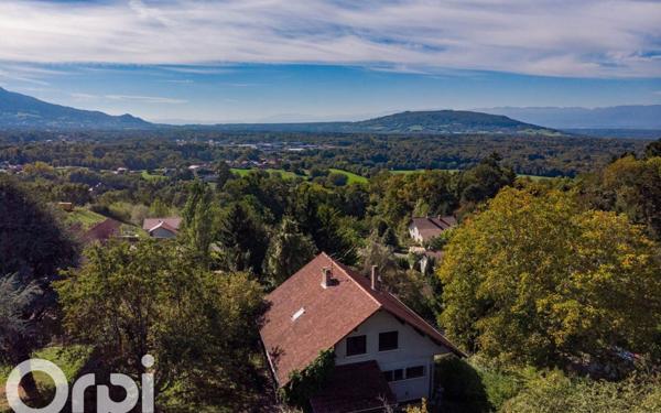 Maison à vendre    6 pièces •  Perrignier