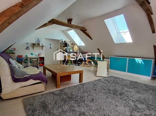 Maison en campagne avec 8 chambres, dépendances . Activité Pension canine