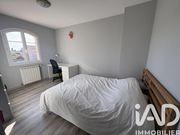 Maison à vendre 6 pièces 151 m² Saint-Cyr-sur-Mer