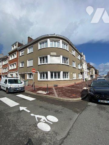 CALAIS NORD IMMEUBLE DE STANDING 3 APPARTEMENTS