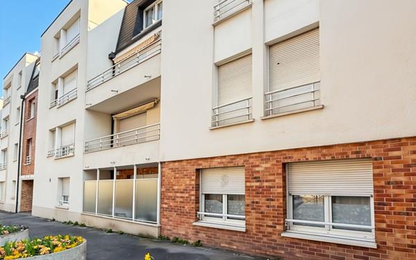 Appartement à vendre    4 pièces • 77,32 m2 Livry-Gargan