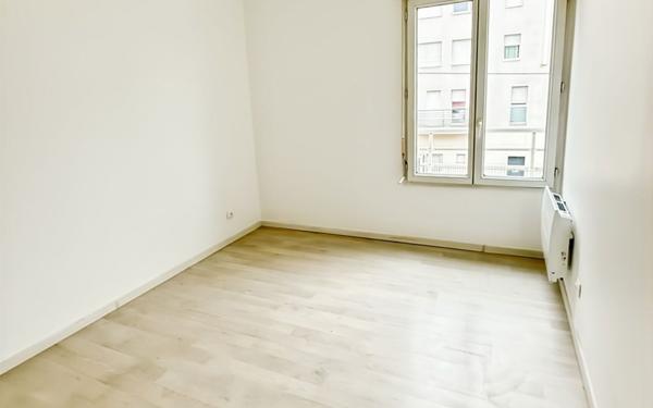 Appartement à vendre    4 pièces • 77,32 m2 Livry-Gargan