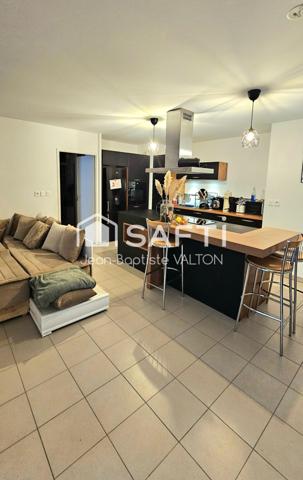 Grand appartement 2 pièces avec garage