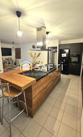 Grand appartement 2 pièces avec garage