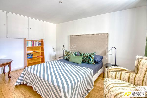 Versailles Notre-Dame 'Les Carrés Richaud" Appartement 3 pièces 51.61 m² carrez situé au 1er étage avec ascenseur et cave €599 000 ** - Référence 27551