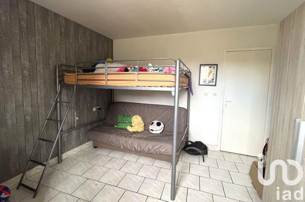 House for sale 4 rooms 98 m² Saint-Martin-la-Pallu