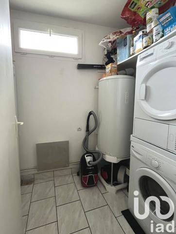 House for sale 4 rooms 98 m² Saint-Martin-la-Pallu