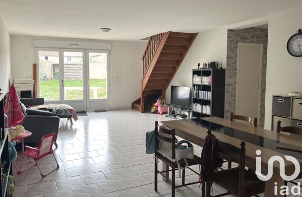 House for sale 4 rooms 98 m² Saint-Martin-la-Pallu