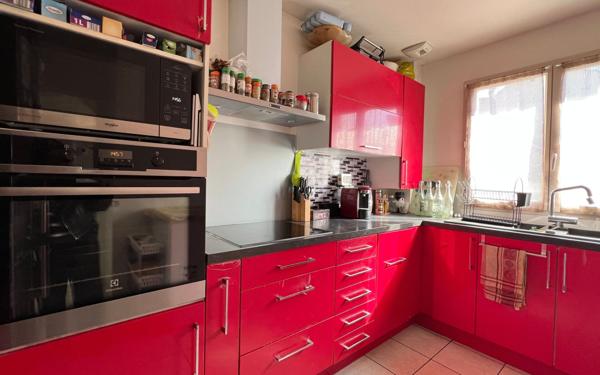 Maison à vendre    4 pièces •  La Queue-en-Brie