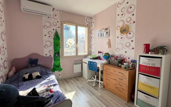 Maison à vendre    4 pièces •  La Queue-en-Brie