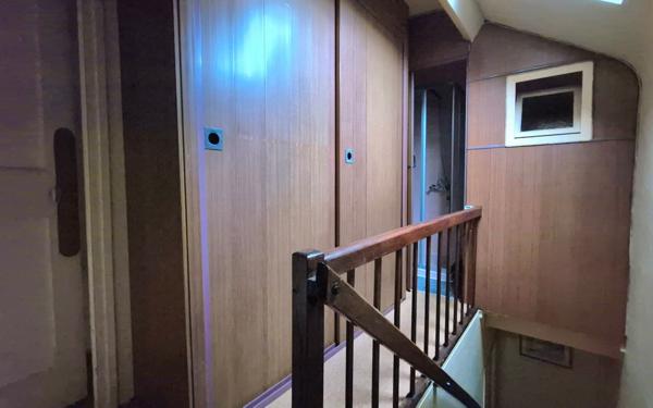 Maison à vendre    6 pièces •  Saint-Léger-du-Bourg-Denis