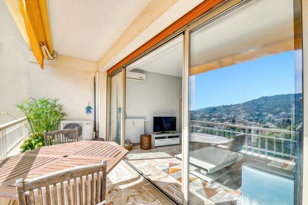 Le Cannet (06110) Bas Cannet – 3 pièces traversant avec ascenseur, deux terrasses, garage et cave