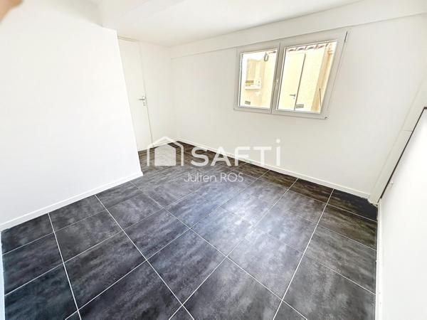 Maison de village T4 rénovée 70 m² – Terrasse tropézienne – Parking