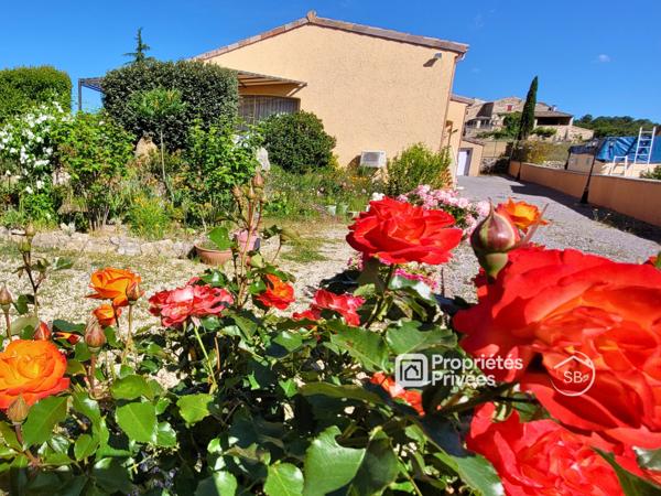 Villa totalement rénovée avec piscine - 3 chambres - Lablachère - 375 000