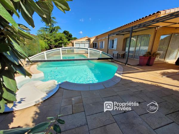Villa totalement rénovée avec piscine - 3 chambres - Lablachère - 375 000