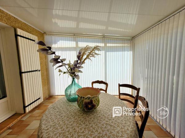 Villa totalement rénovée avec piscine - 3 chambres - Lablachère - 375 000