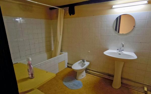 Maison à vendre    4 pièces •  Beaumarchés