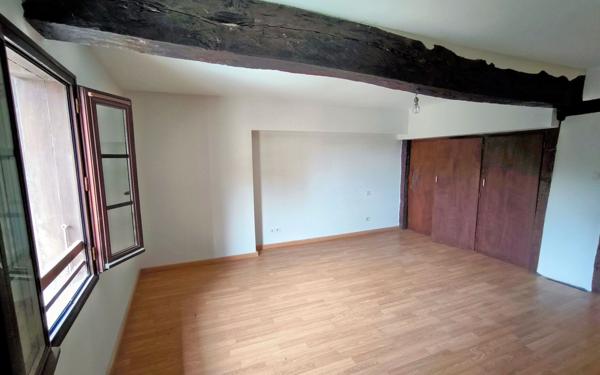 Maison à vendre    4 pièces •  Beaumarchés