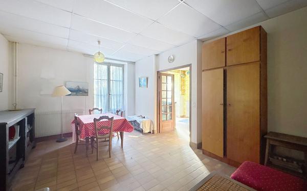 Maison à vendre    10 pièces • 270 m2 Bizanos