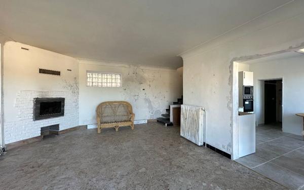 Maison à vendre    5 pièces • 120 m2 Dions