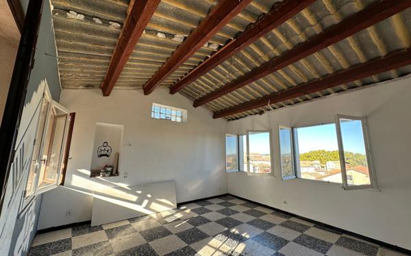 Maison à vendre    5 pièces • 120 m2 Dions