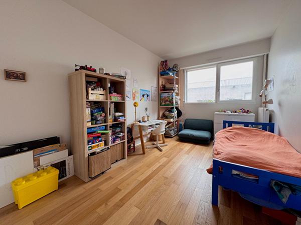 Appartement Pantin 4 pièce(s) 85 m2