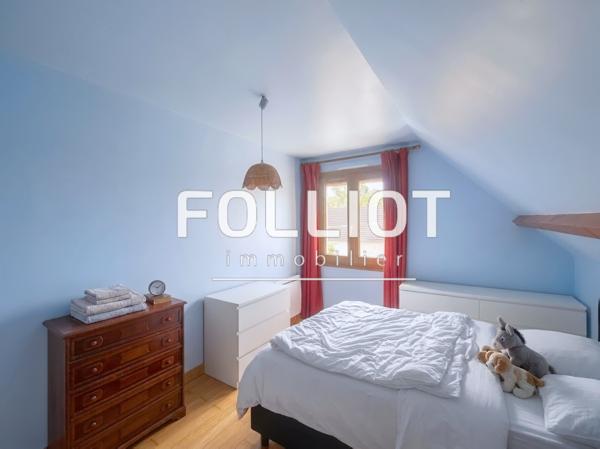 MAISON FAMILIALE 150 M² HABITABLES + VÉRANDA TERRAIN 1 800 M² VIENNE-EN-BESSIN