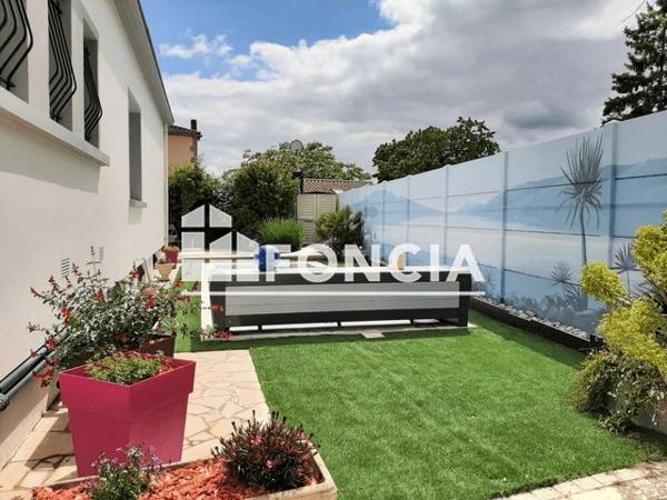 Location Maison 5 pièces 120.37 m² - 12 RUE DES ARTISANS Chaille Sous Les Ormeaux 85310