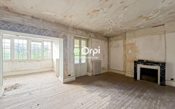 Maison à vendre    8 pièces •  Meaulne