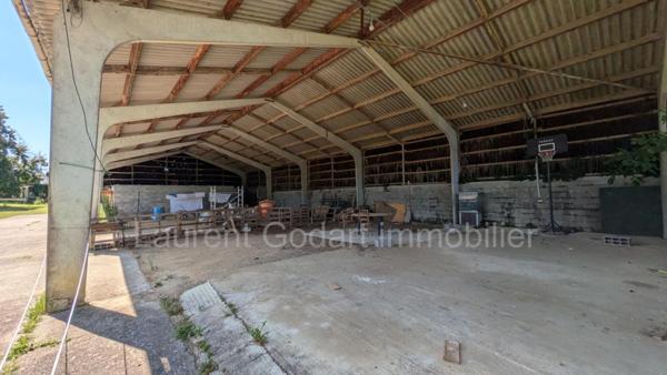 Propriété avec lac et Gites entre Bergerac et Villeneuve sur lot