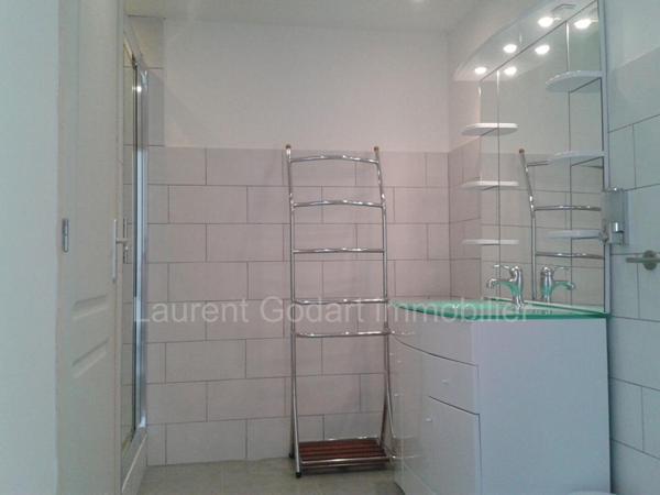 Propriété avec lac et Gites entre Bergerac et Villeneuve sur lot