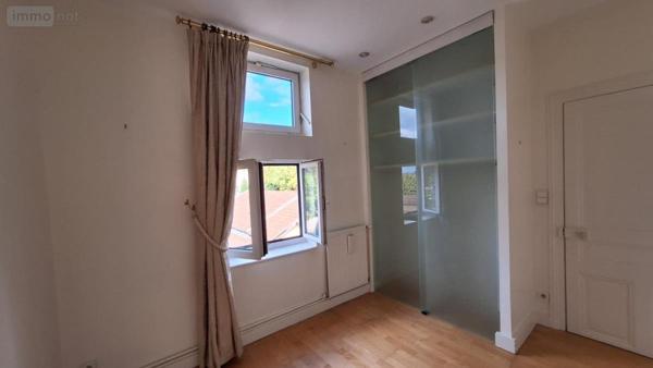 Appartement à vendre à Bourg-en-Bresse dans l'Ain (01000), ref : 01018-416