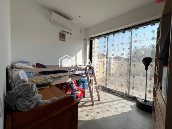 Maison rénovée, 5 chambres centre ville.