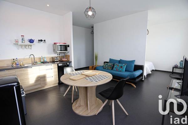 Demeure 10 pièces de 440 m² à Lézignan-Corbières (11200)