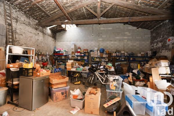 Demeure 10 pièces de 440 m² à Lézignan-Corbières (11200)