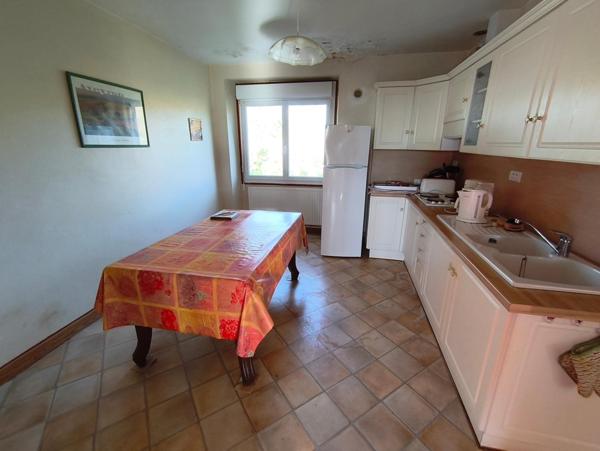 Grande maison familiale composée de 2 logements