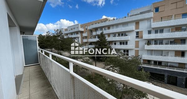 Location Appartement 2 pièces 40 m² - Châtenay-malabry 92290