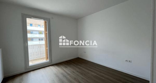 Location Appartement 2 pièces 40 m² - Châtenay-malabry 92290
